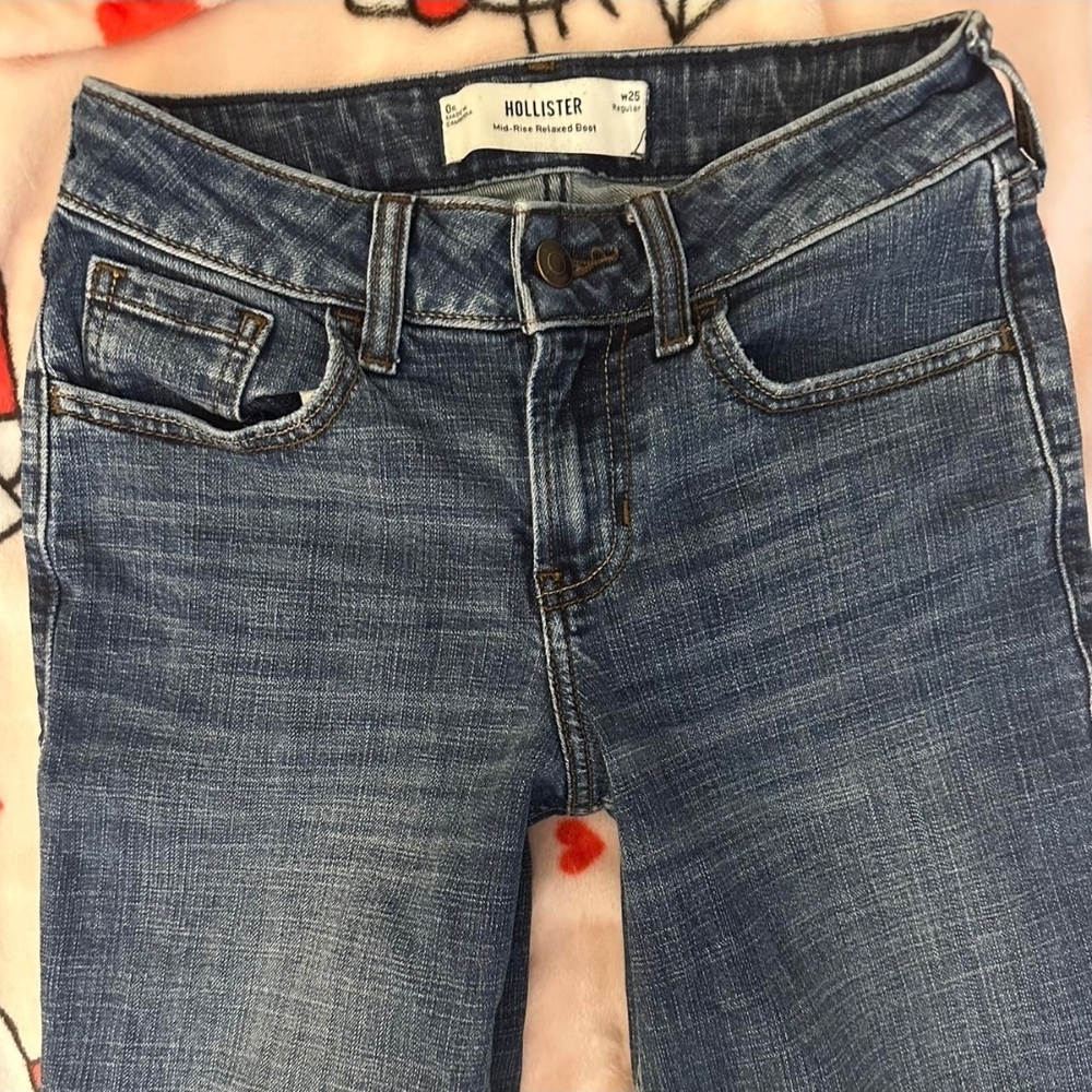 Hollister Mid rise Dark wash jeans relaxed boot